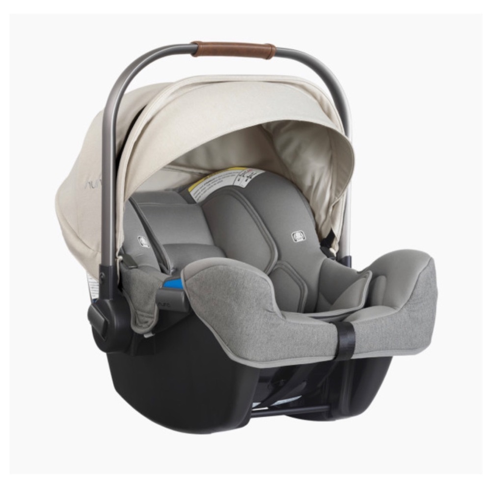 Nuna Pipa Carseat & Base Birch color♥️ / Nuna carseat / Nuna Infant carseat